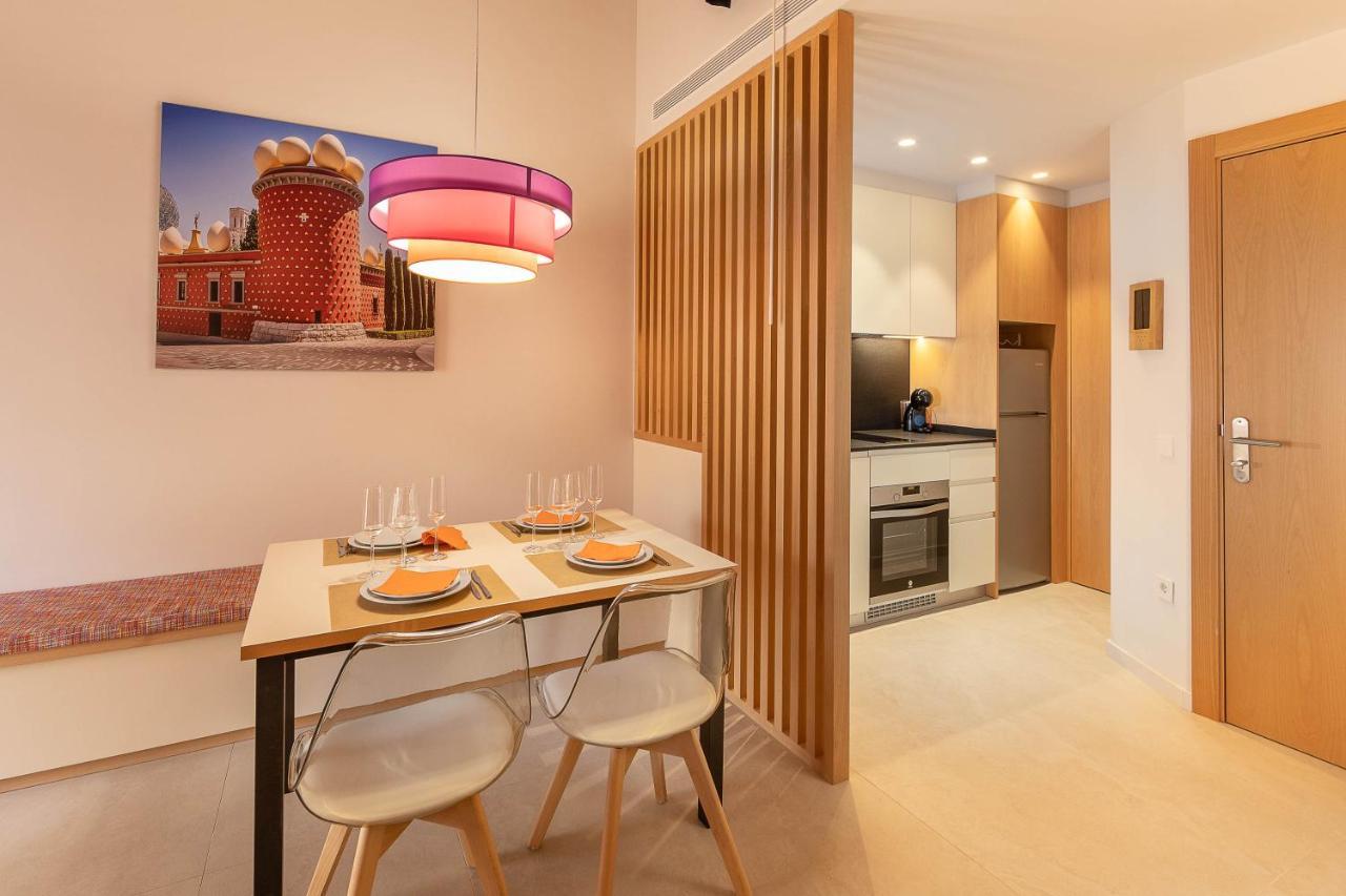 C&C Apartments Figueres  Kültér fotó