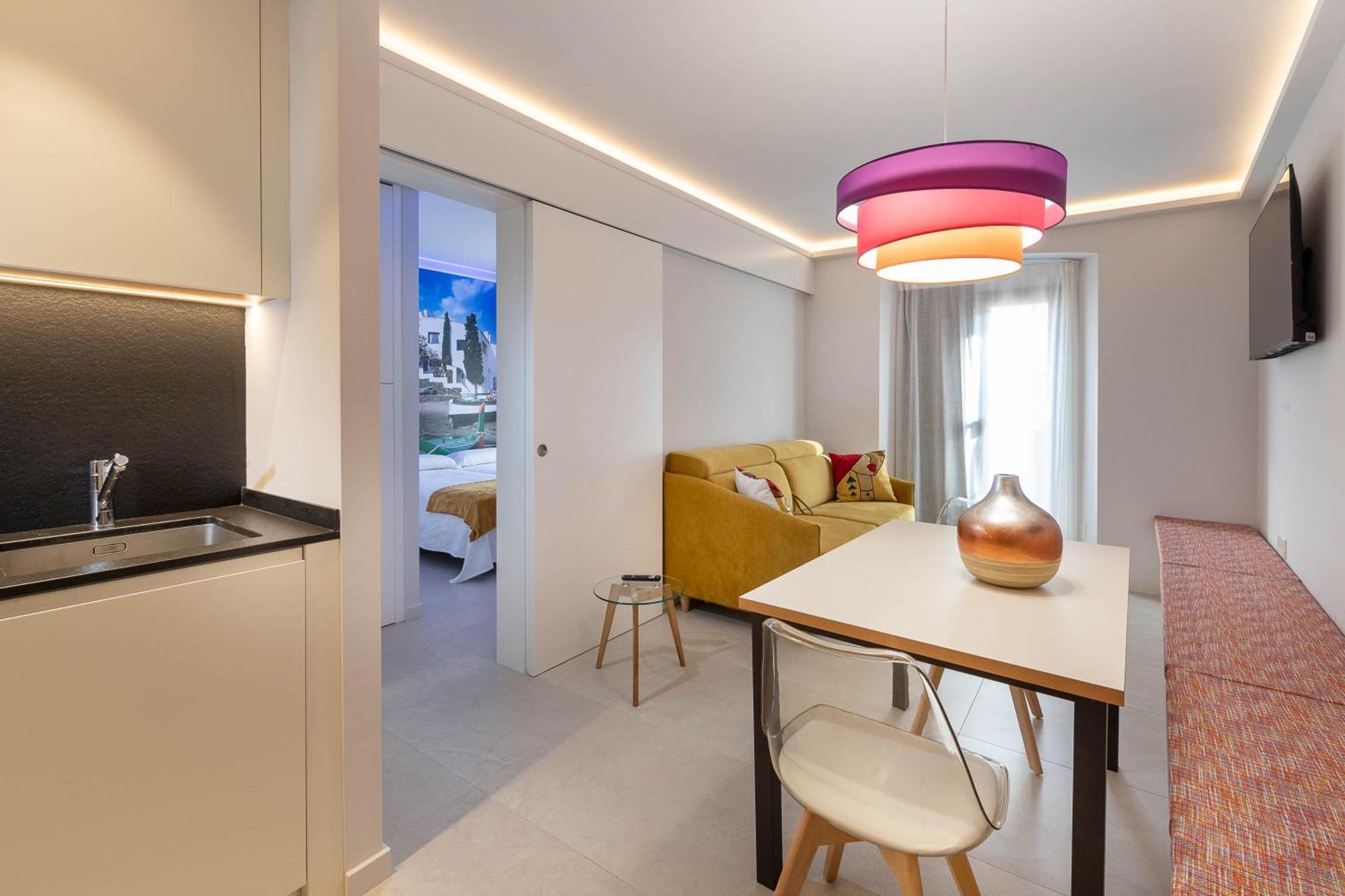 C&C Apartments Figueres  Kültér fotó
