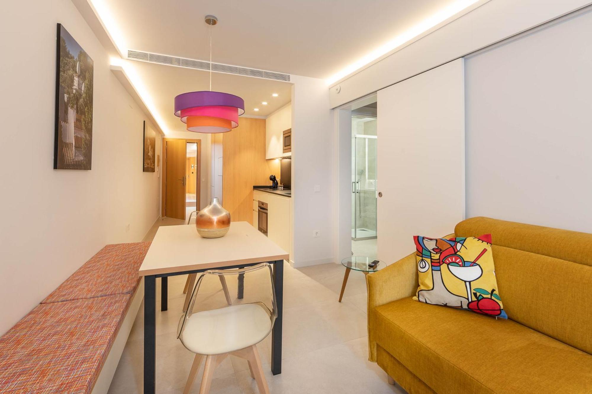 C&C Apartments Figueres  Kültér fotó