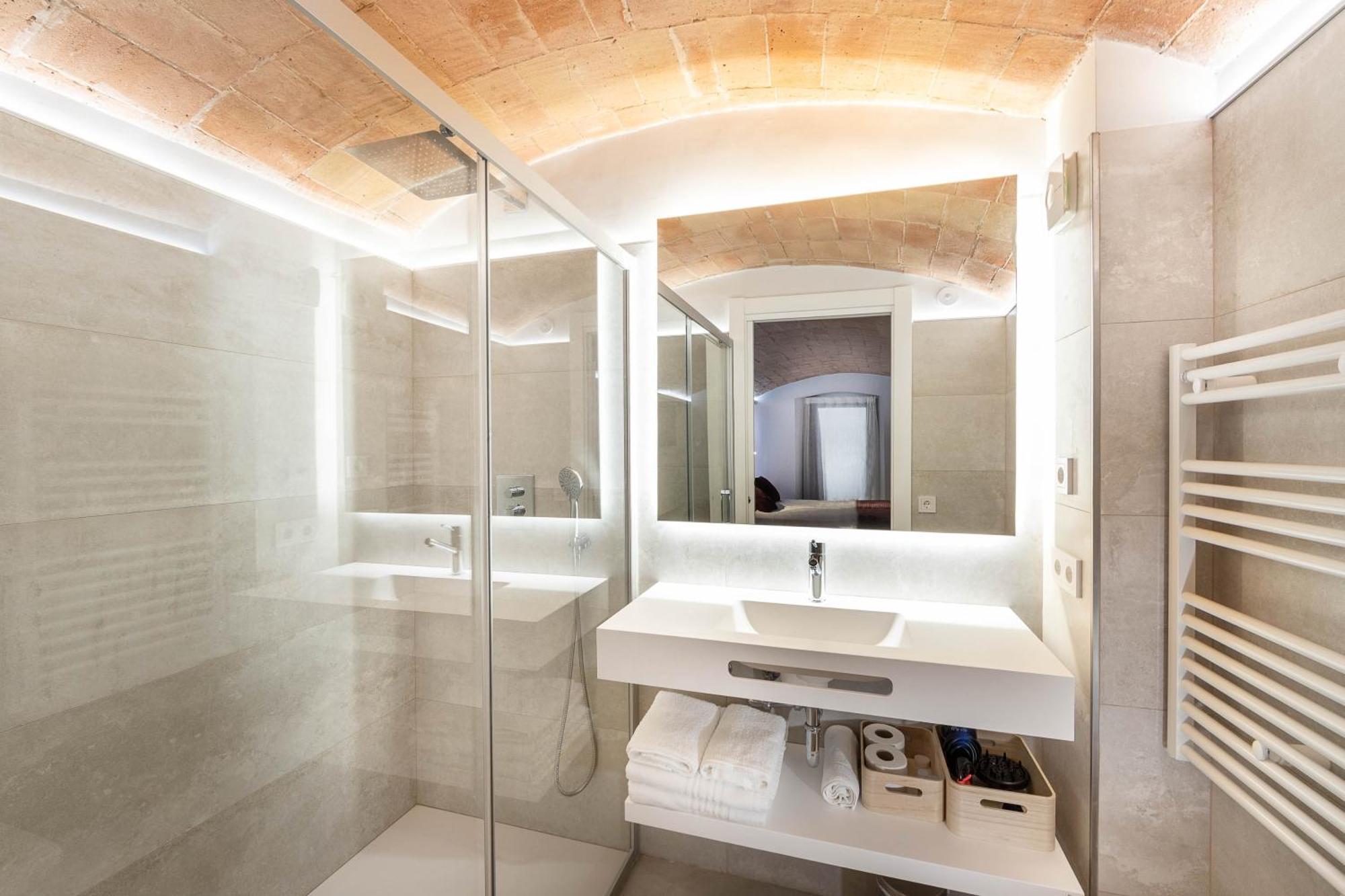 C&C Apartments Figueres  Kültér fotó