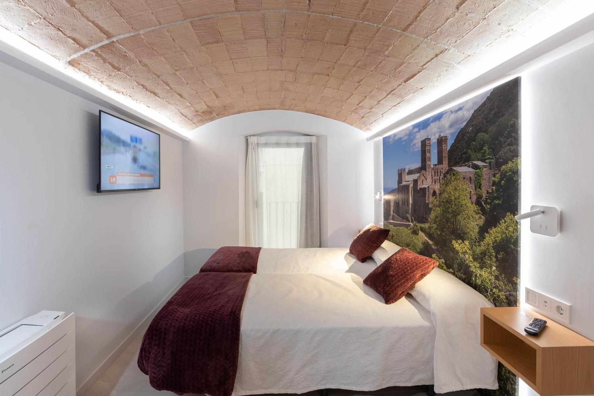C&C Apartments Figueres  Kültér fotó
